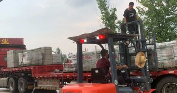 梧州 黄金麻冰裂纹，地铺石装车