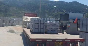 梧州 芝麻白仿形路沿石，直形路沿石