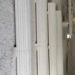 梧州 花岗岩厂家带你看白麻花岗岩门楼大柱柱皮