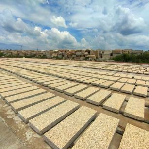 梧州 黄金麻荔枝面花岗岩石材地铺石防护中
