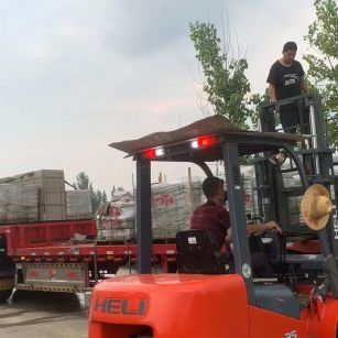 梧州 黄金麻冰裂纹，地铺石装车