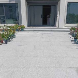 梧州 芝麻白花岗岩地铺石地面铺装