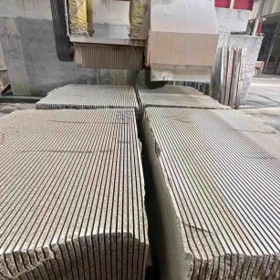 梧州 车间生产日常，黄金麻白麻花岗岩