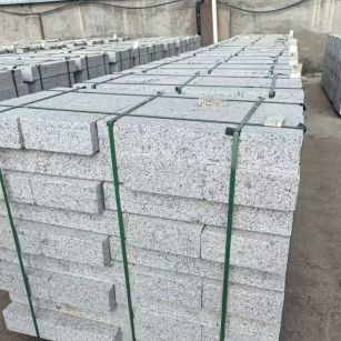 梧州 白麻花岗岩路沿石，弧形路沿石，道牙石，马路牙子，界石，路缘石，平沿石，直岩石，平缘石等