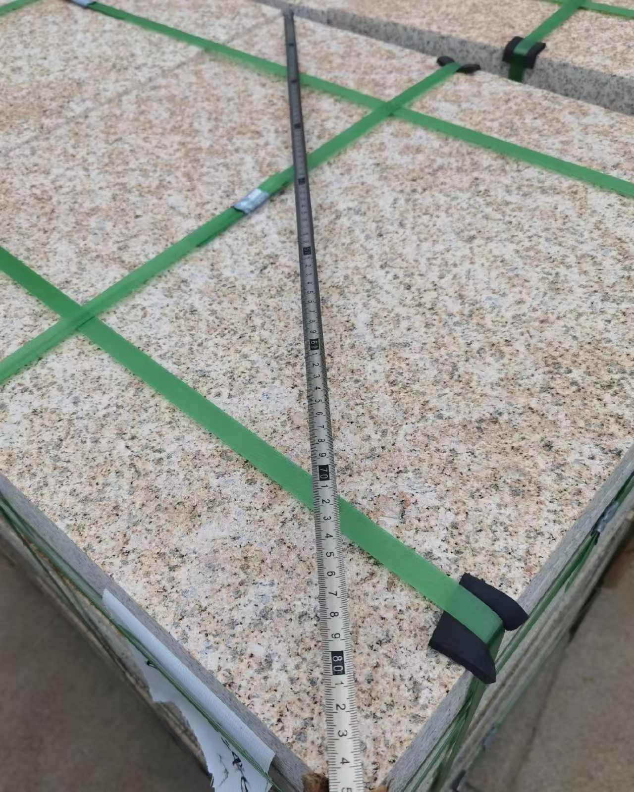 梧州 黄金麻火烧面地铺石