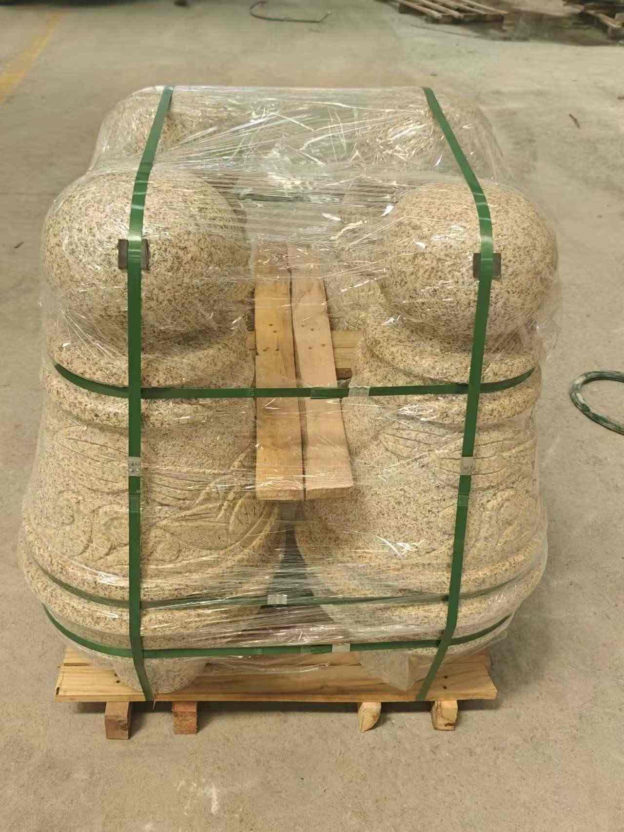 梧州 黄金麻异形定制雕花——棒棒糖挡车柱