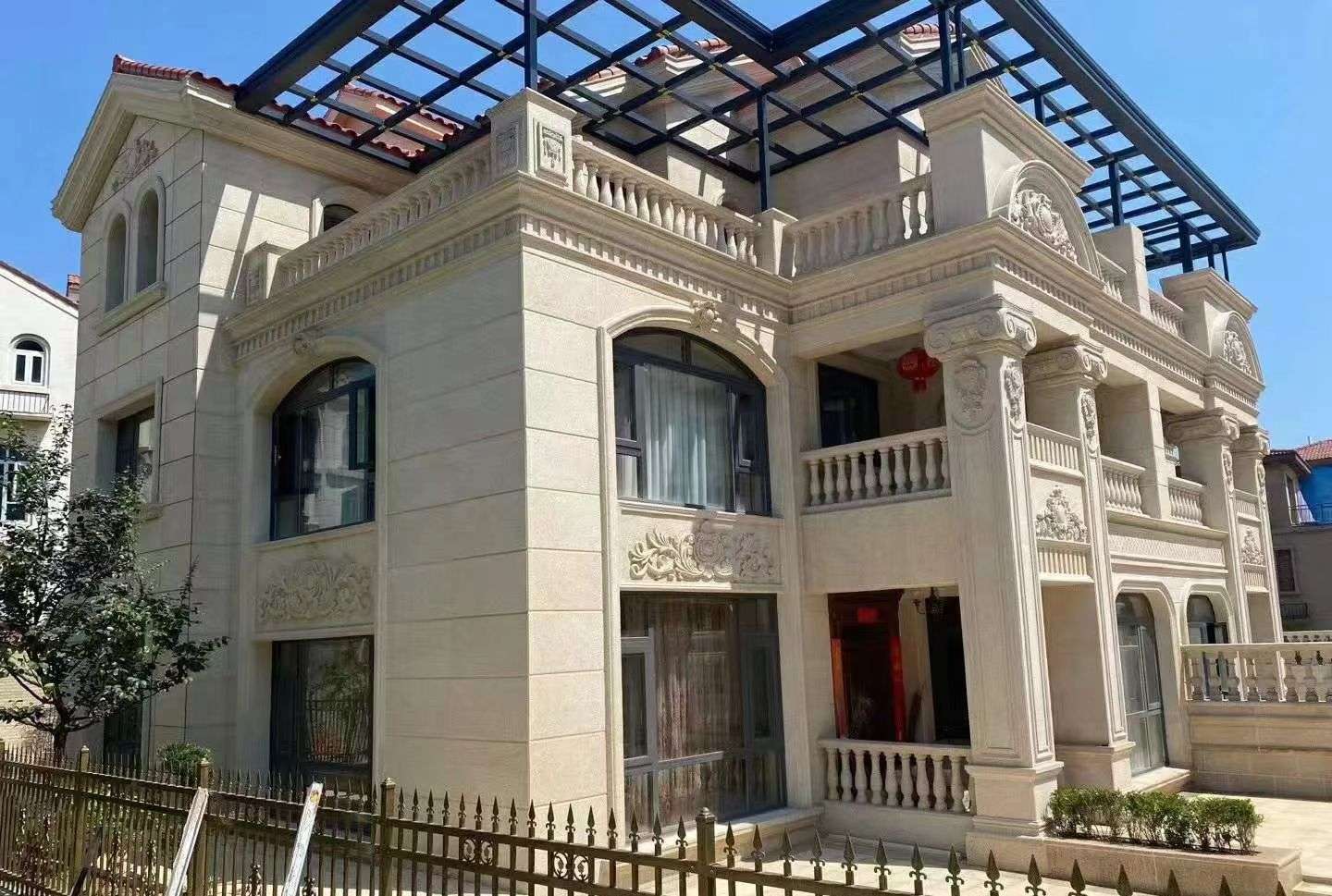 梧州 黄金麻花岗岩荔枝面别墅外墙干挂