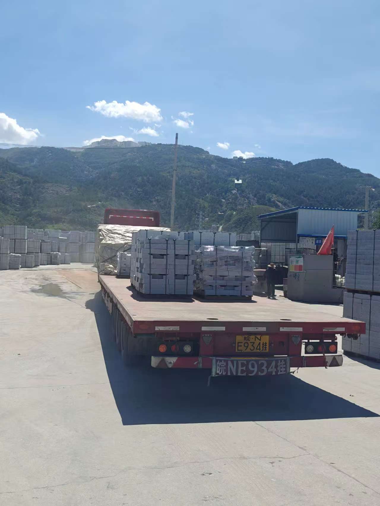 梧州 芝麻白仿形路沿石，直形路沿石