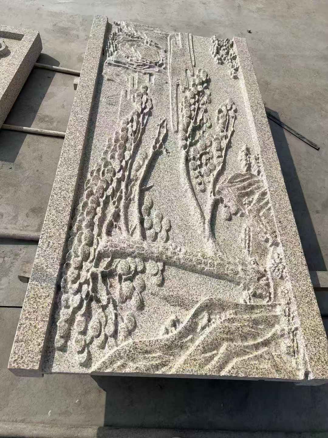 梧州 黄金麻雕刻板浮雕迎客松